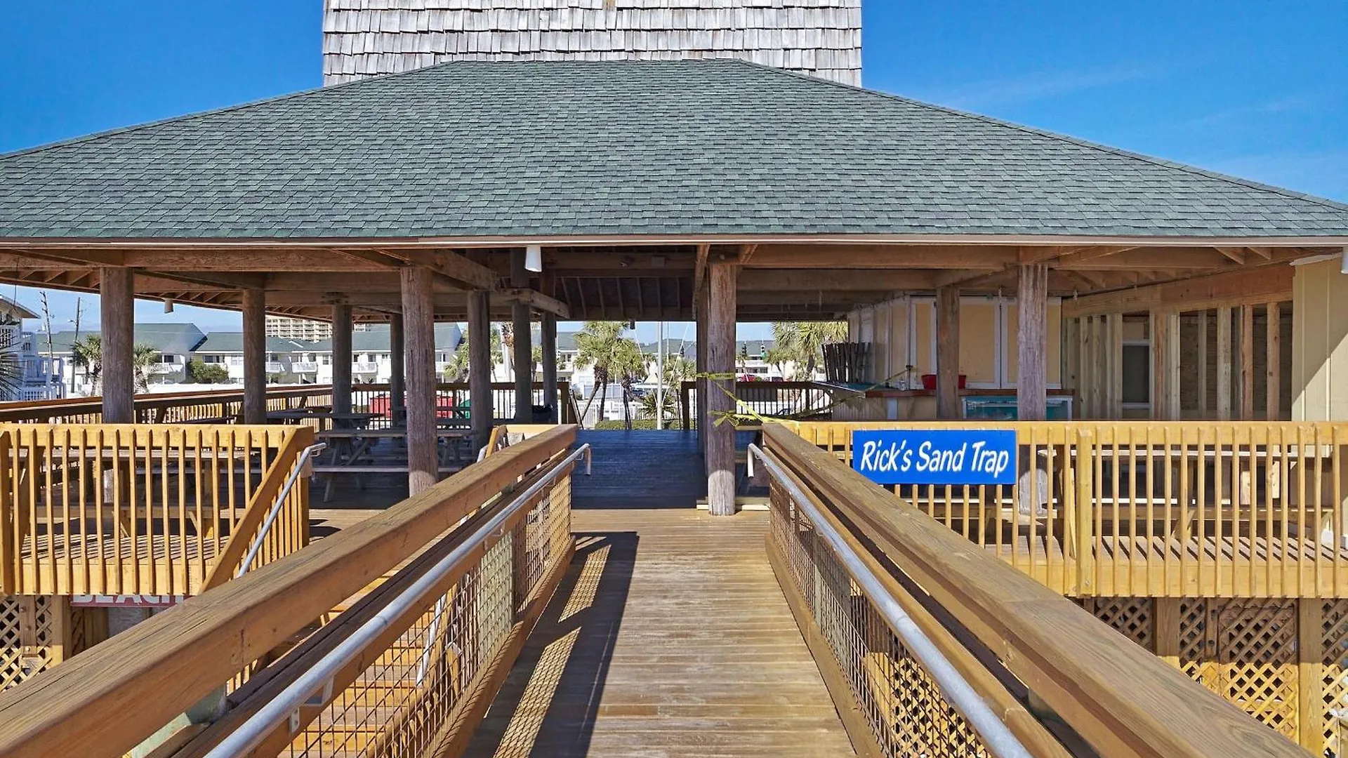 Sandpiper Cove 1034- By Holiday Isle Properties Destin Apartment